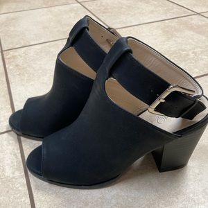 NWOB Black Heels